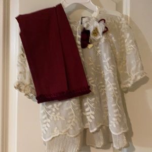 Beautiful top with pants! The pants have velvet ruched ribbon on bottom!